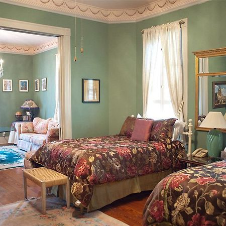 Arbor House Suites Bed And Breakfast San Antonio Exteriör bild